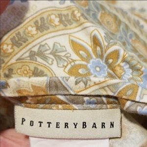 Pottery barn duvet and shams